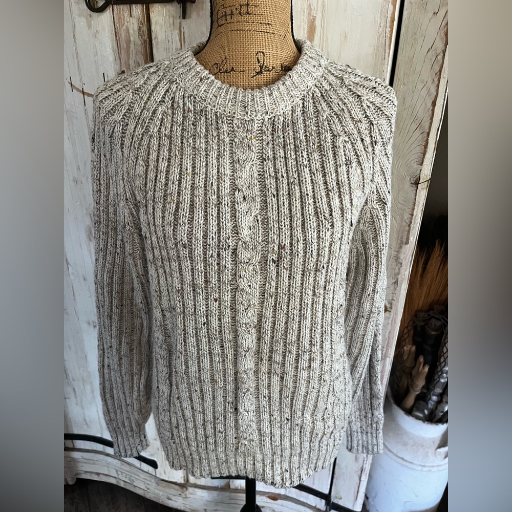 Vintage Pacific Club marled oatmeal cable knit sweater